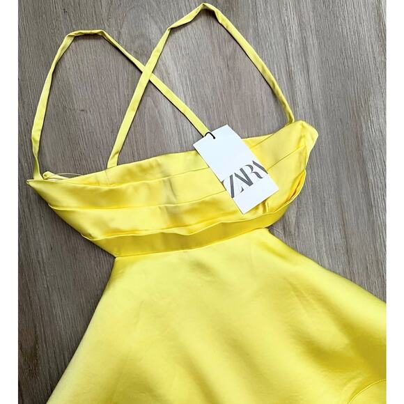 ZARA BLOGGER FAVE!!! Ruffled Short Dress NWT - Picture 16 of 16